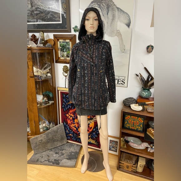 Hooded Cotton Canvas Jacket with Tribal Weave Printed Pattern - Picture 9 of 15